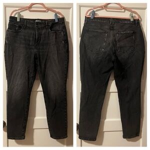 Good American High Rise Straight Jeans Washed Black Distressed